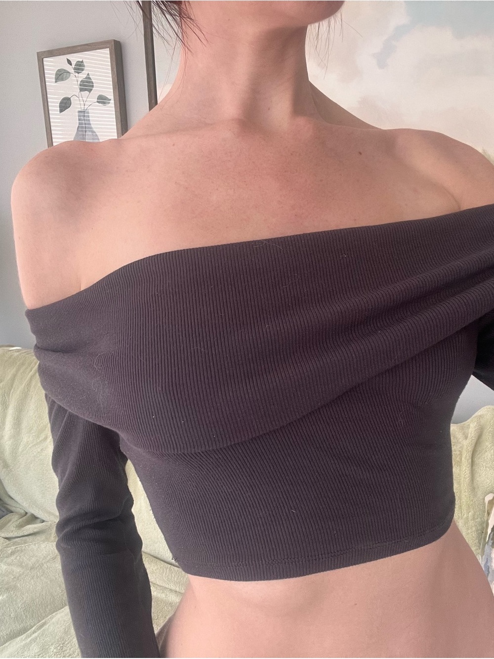 Garage Off-Shoulder Ribbed Crop Top (XS) - Picture 6 of 6